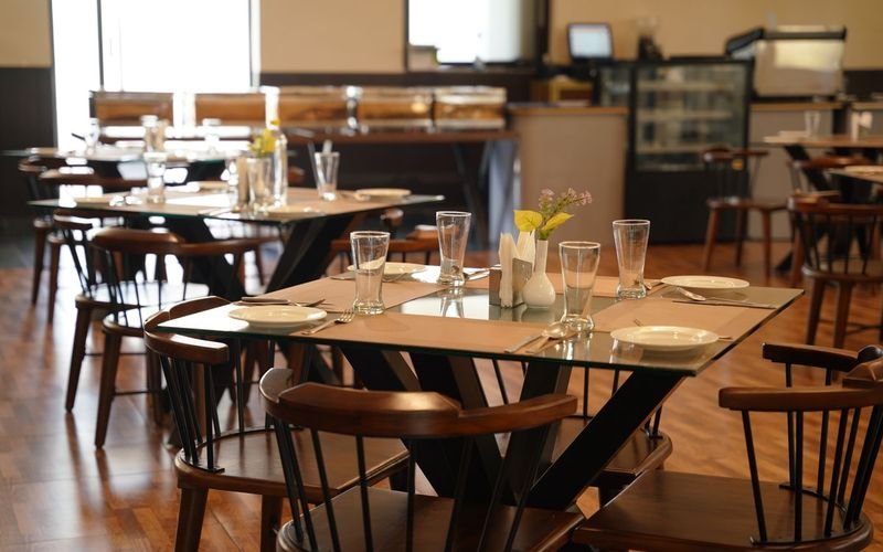 Salão de restaurante climatizado