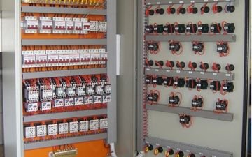 Quadro elétrico montado pela Thermo ES